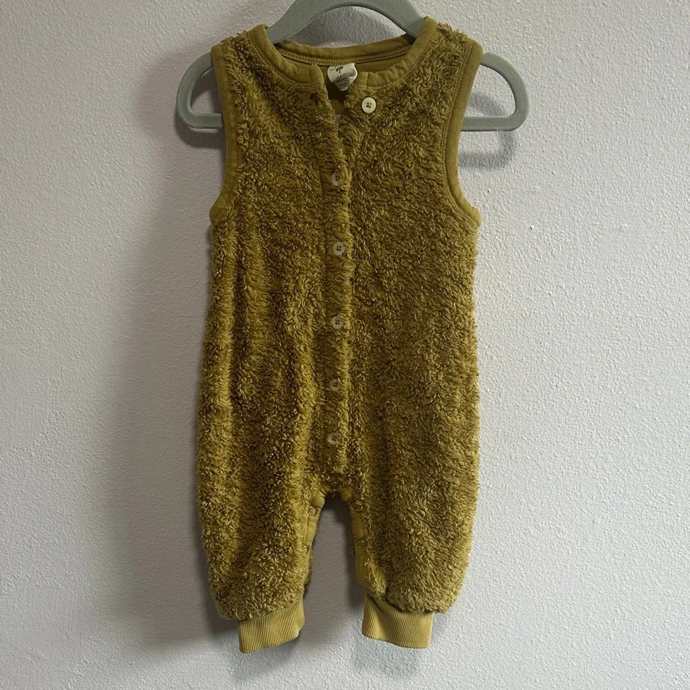 Kate Quinn Fuzzy Kids Bodysuit